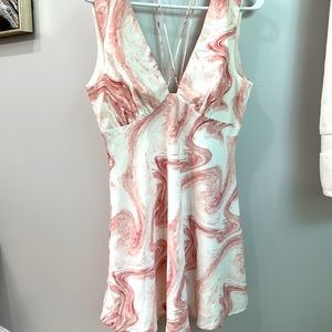 LELIS COLLECTION | Pink Swirl Swing Mini Dress